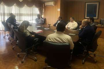 جلسه همفکری معاونت فرهنگی دانشگاه و اعضای هیئت علمی مرکز